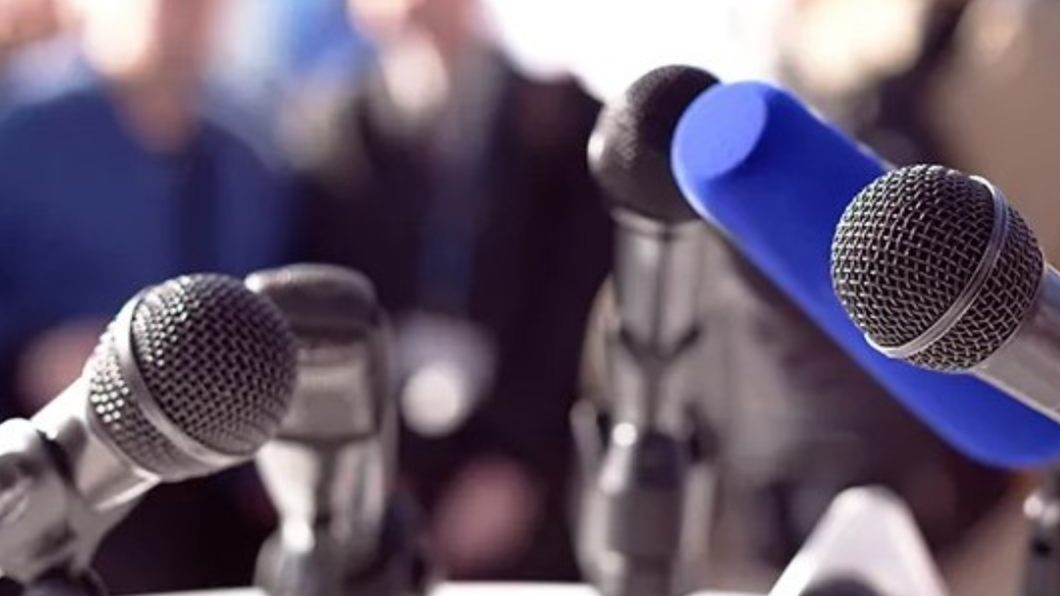 Persconferentie verkenning
