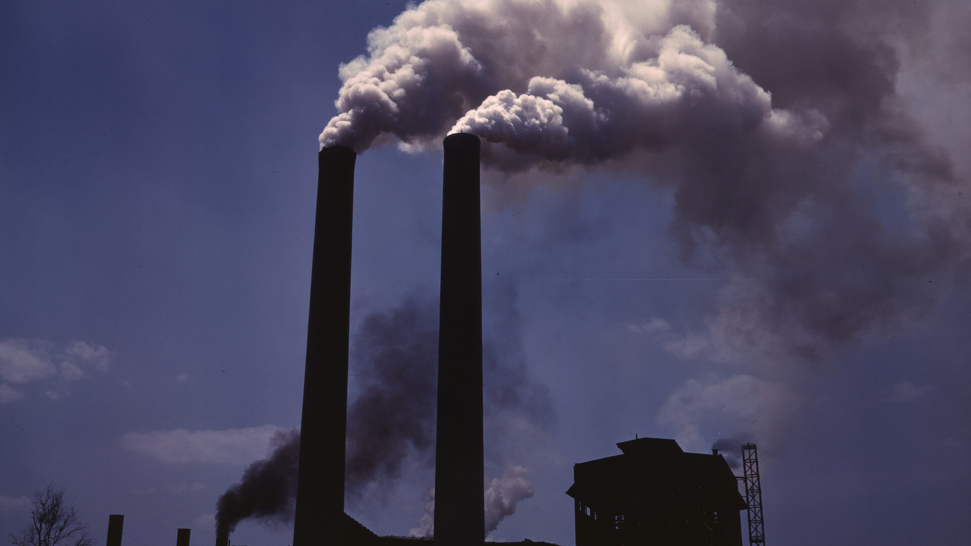 AlfedPalmersmokestacks.jpg